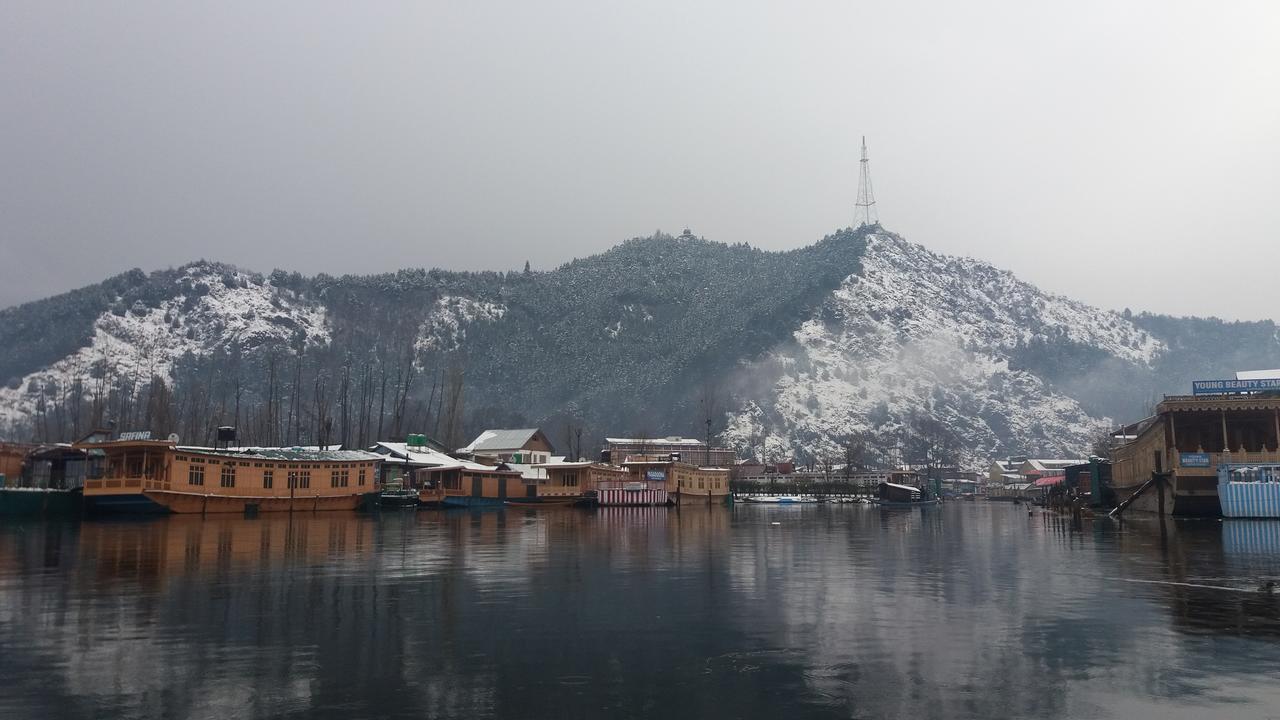 Heritage Geneva House Boat Srinagar  Exterior photo
